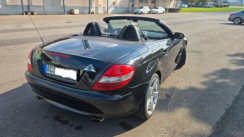 Gebraucht Mercedes SLK200 163 PS (119 kW) 2005 Schwarz Cabrio