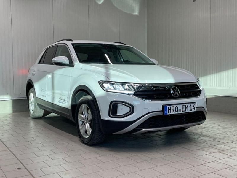 Gebraucht VW T-Roc Move 116 PS (85 kW) 2024 Pure white SUV