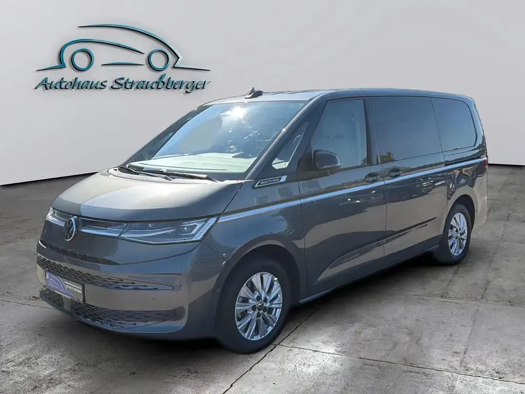 Gebraucht VW Multivan Style 177 PS (130 kW) 2025 Graukeine angabe Van / Kleinbus