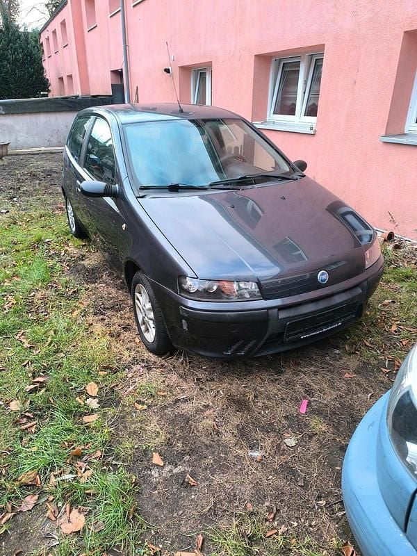 Gebraucht Fiat Punto 80 PS (58 kW) 2002 Grau Kleinwagen