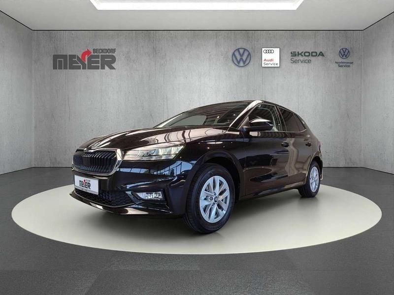 Schwarzmagic perleffekt Neu 2025 Skoda Fabia Selection Kleinwagen | 21.690 € (Fairer Preis) - Bild 1/4