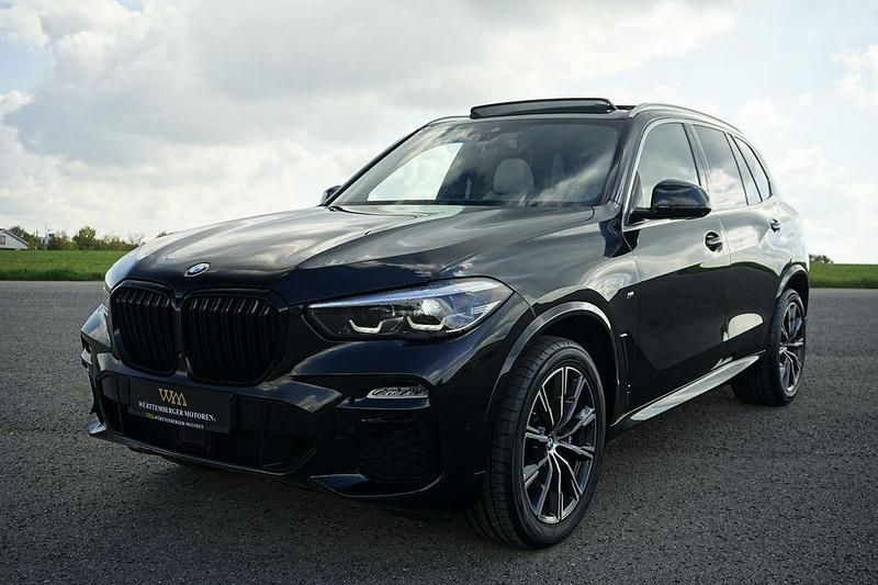 Saphirschwarz Gebraucht 2020 BMW X5 M Sport SUV | 51.900 € (Superpreis) - Bild 1/4