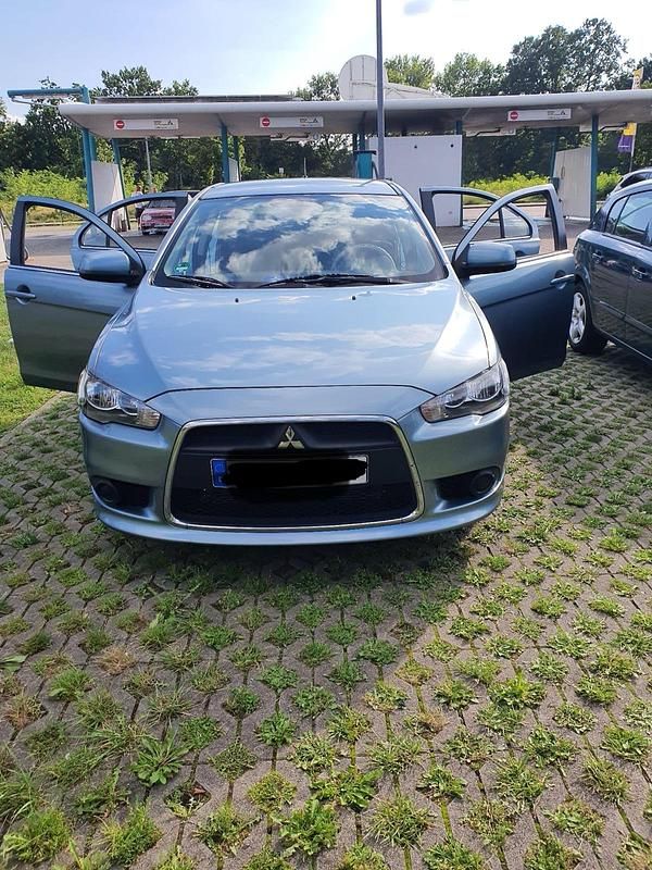 Blau Gebraucht 2008 Mitsubishi Lancer Limousine | 7.000 € - Bild 1/4