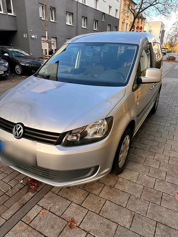 Gebraucht VW Caddy 105 PS (77 kW) 2012 Silber Van / Kleinbus
