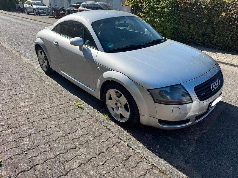 Usata Audi TT 180 CV (132 kW) 2001 Argento Coupé