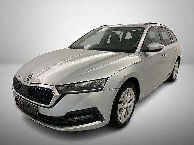 Silber Gebraucht 2021 Skoda Octavia Ambition Kombi | 19.999 € (Fairer Preis) - Bild 1/3