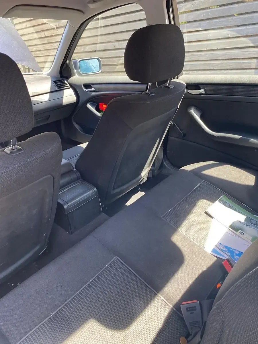 Gebraucht BMW 318 143 PS (105 kW) 2003 Blau Limousine