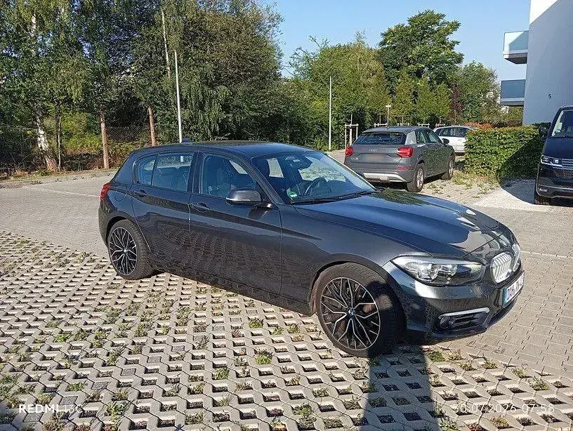 Gebraucht BMW 120 Urban Line 190 PS (139 kW) 2016 Grau Kleinwagen