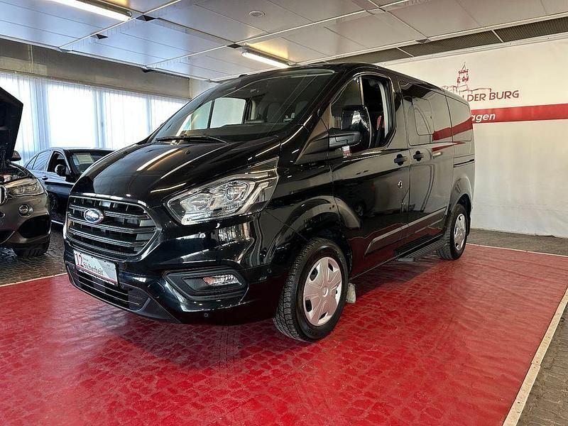 Gebraucht Ford Transit Custom Trend 185 PS (136 kW) 2022 Schwarz Kombi