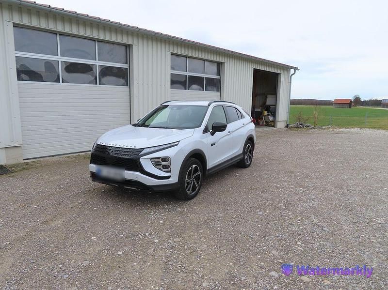 Usado Mitsubishi Eclipse Cross Select 188 HP (138 kW) 2023 Branco SUV