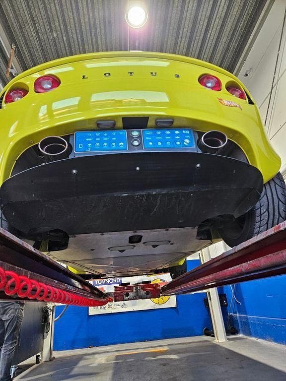 Gebraucht Lotus Elise 145 PS (106 kW) 2001 Gelb Cabrio