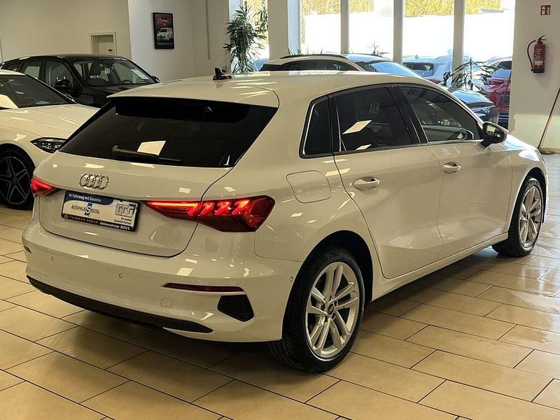 Gebraucht Audi A3 S-Line 150 PS (110 kW) 2021 Weiß Limousine