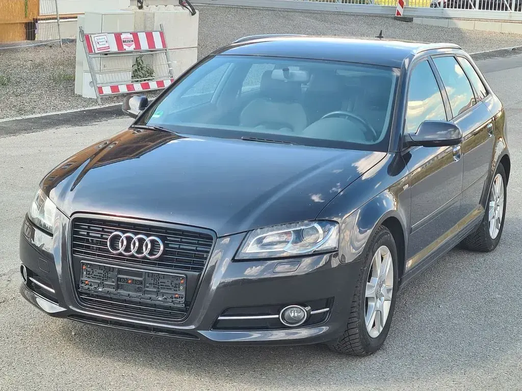 Gebraucht Audi A3 S-line plus 140 PS (102 kW) 2012 Schwarz Kleinwagen