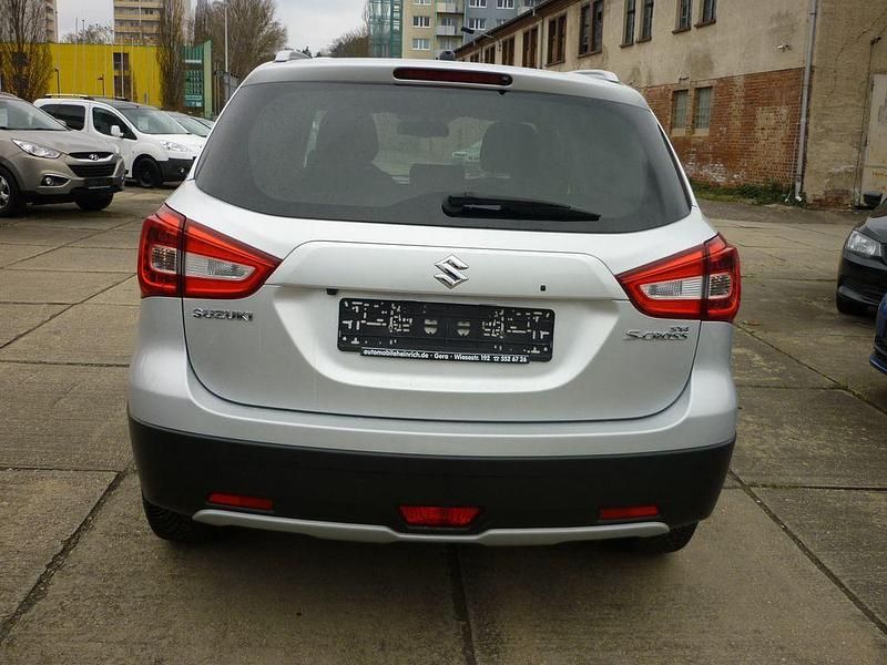 Gebraucht Suzuki SX4 S-Cross GLX 140 PS (102 kW) 2018 Silber SUV