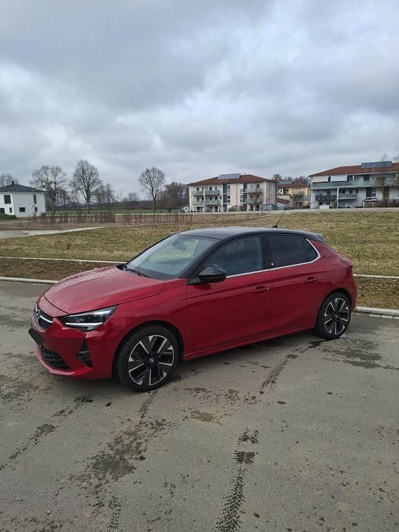 Gebraucht Opel Corsa-e Ultimate 100 kW (136 PS) 2021 Kleinwagen