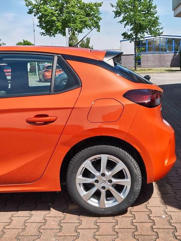 Gebraucht Opel Corsa Edition 75 PS (55 kW) 2022 Power orange Kleinwagen