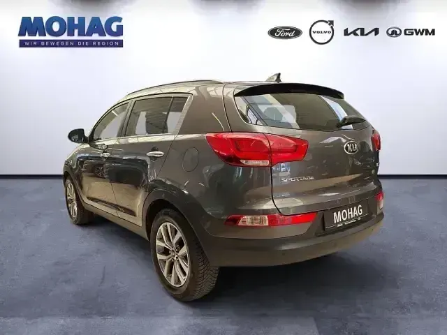 Gebraucht Kia Sportage Attract 135 PS (99 kW) 2014 Silber SUV