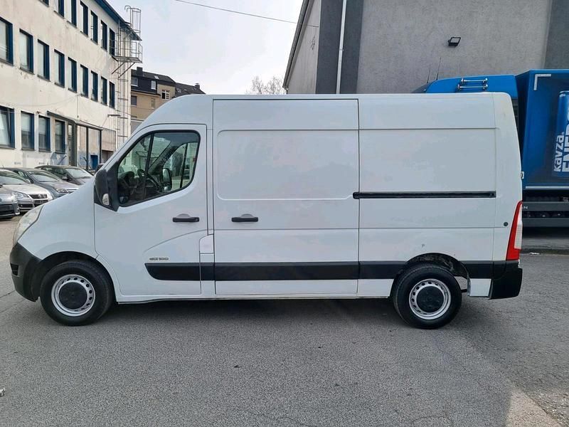 Usata Renault Master 101 CV (74 kW) 2011 Bianco Monovolume