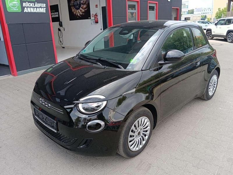 Onyxschwarz Gebraucht 2022 Fiat 500e Action Kleinwagen | 15.996 € (Fairer Preis) - Bild 1/4