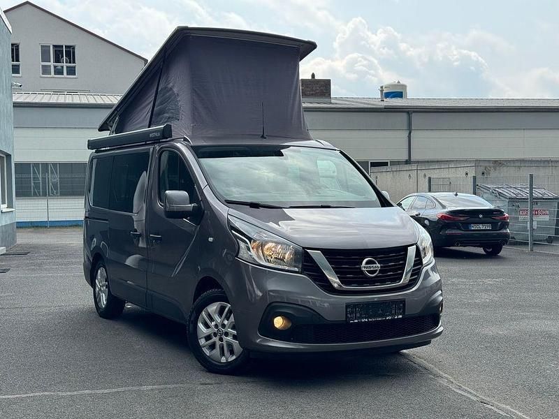 Grau Gebraucht 2018 Nissan NV300 Van | 36.950 € - Bild 1/4