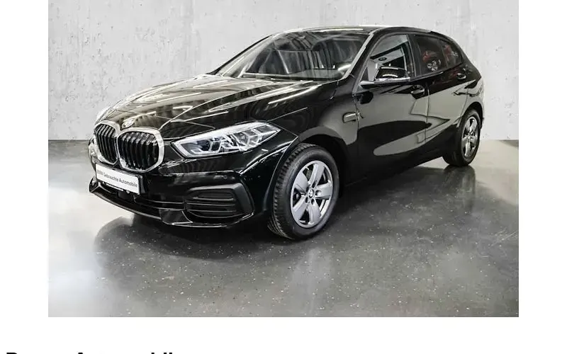 Gebraucht BMW 118 Advantage 136 PS (100 kW) 2022 Schwarz Kleinwagen