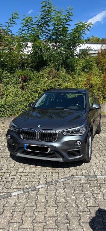 Gebraucht BMW X1 Advantage 190 PS (139 kW) 2019 Grau SUV