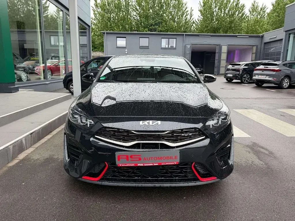 Gebraucht Kia ProCeed GT GT 204 PS (150 kW) 2022 Schwarz Kleinwagen