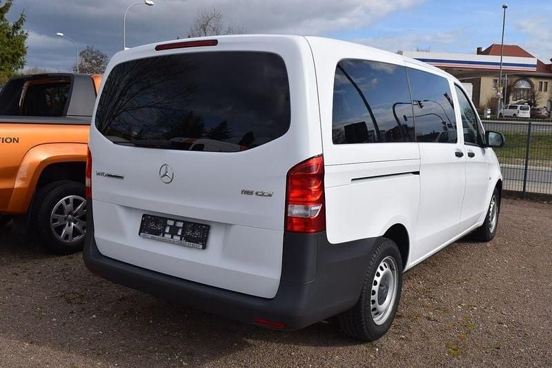 Second-hand Mercedes Vito 163 CP (119 kW) 2019 Alb Van