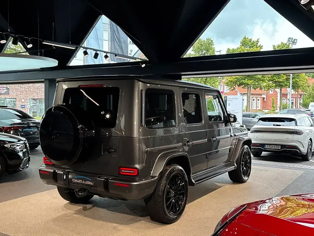 Gebraucht Mercedes G400 AMG line 330 PS (242 kW) 2022 Grau SUV