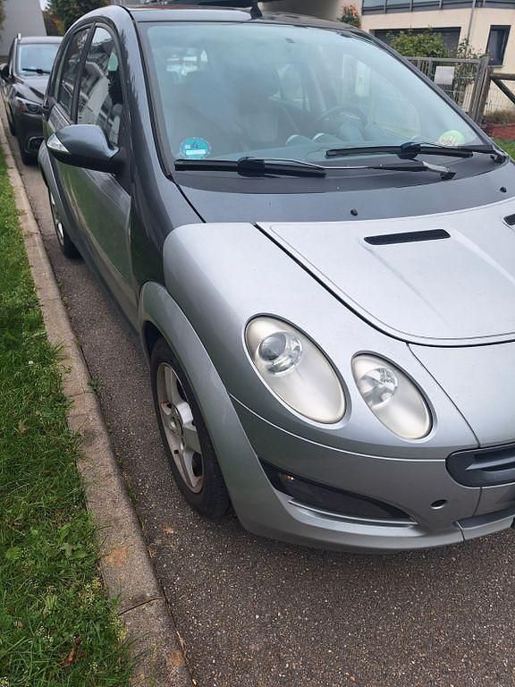 Grau Gebraucht 2006 Smart ForFour Passion Limousine | 2.499 € (Etwas zu teuer) - Bild 1/4
