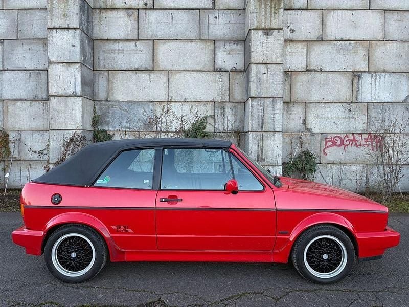 Rot Gebraucht 1991 VW Golf Cabriolet Sportline Cabrio | 12.900 € - Bild 1/4