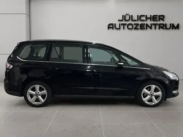 Gebraucht Ford Galaxy Titanium 180 PS (132 kW) 2017 Schwarz Van / Kleinbus