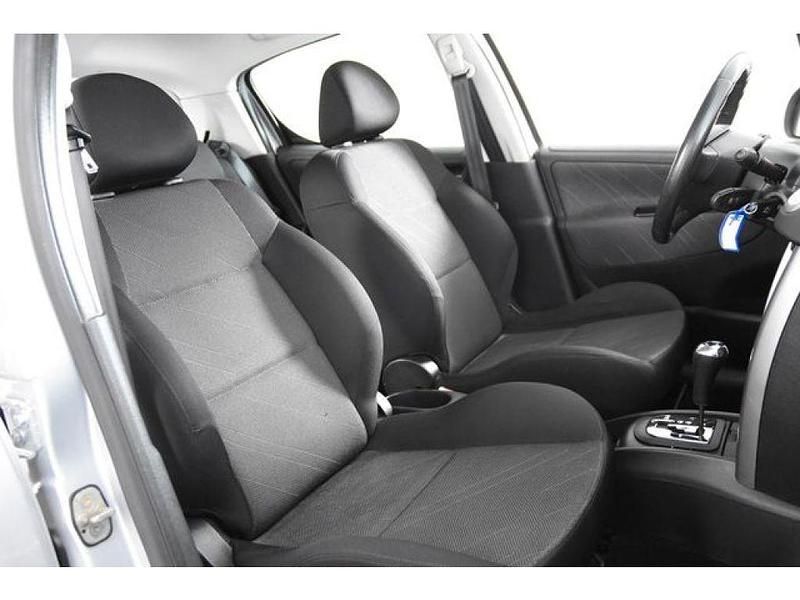 Gebraucht Peugeot 207 120 PS (88 kW) 2018 Silber Kleinwagen