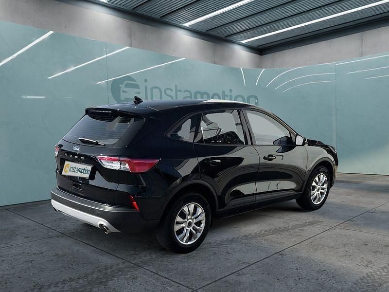 Gebraucht Ford Kuga 150 PS (110 kW) 2024 Schwarz SUV