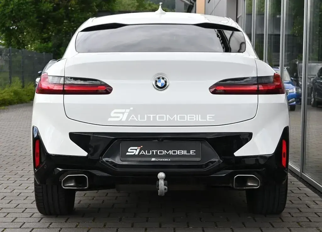 Gebraucht BMW X4 M Sport 286 PS (210 kW) 2024 Alpinweiss SUV