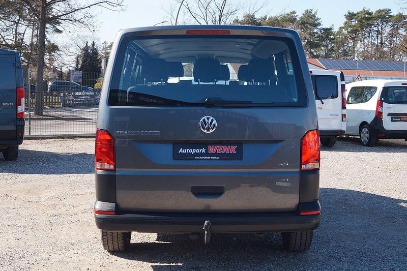 Gebraucht VW Caravelle 150 PS (110 kW) 2023 Grau Van / Kleinbus