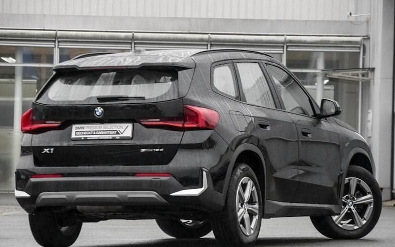 Second-hand BMW X1 Shadowline 150 CP (110 kW) 2023 Negru SUV