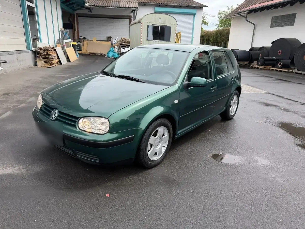 Gebraucht VW Golf IV 105 PS (77 kW) 2001 Grün Limousine
