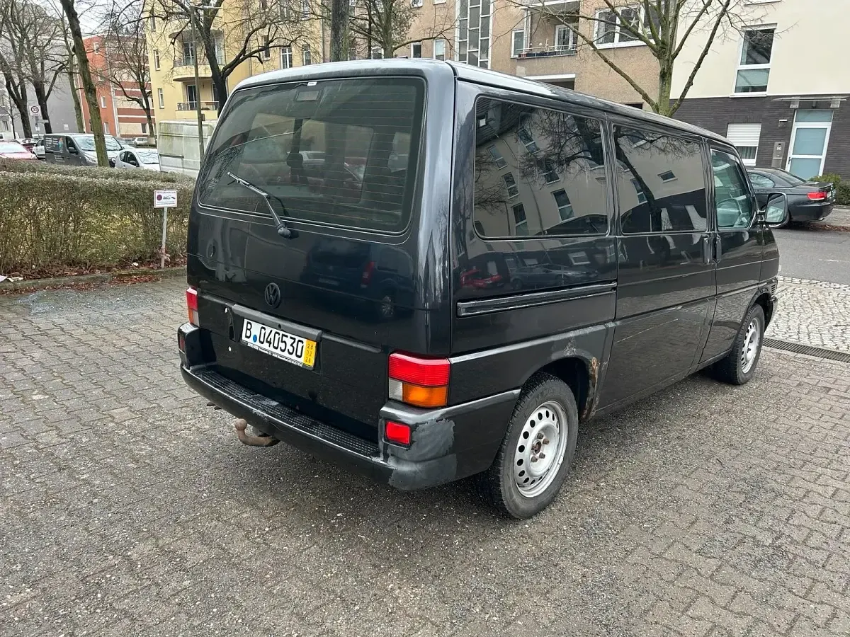Gebraucht VW T4 190 PS (139 kW) 2000 Schwarz Van