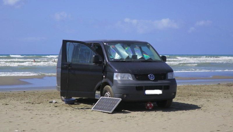 Schwarz Gebraucht 2008 VW T5 Van | 6.800 € (Superpreis) - Bild 1/4