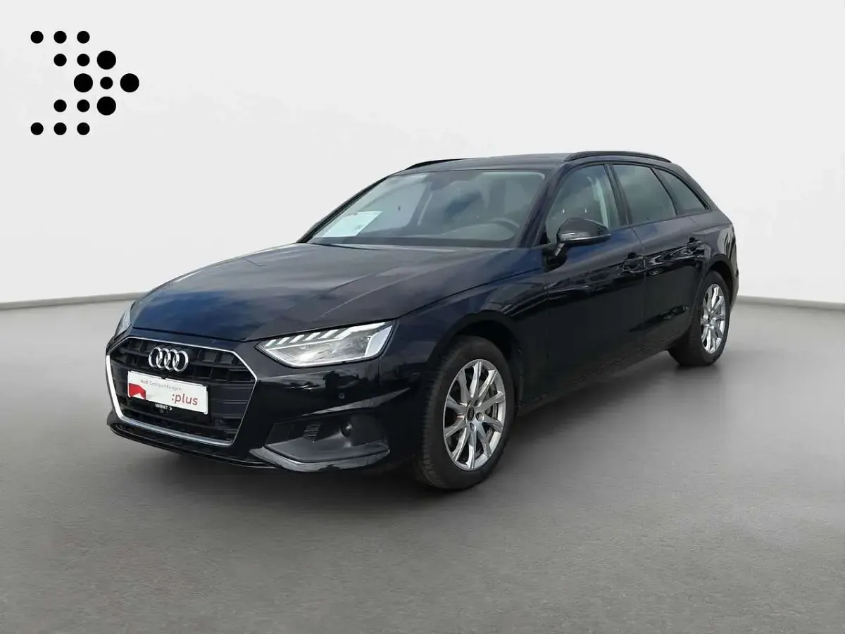 Gebraucht Audi A4 204 PS (150 kW) 2023 Mythosschwarz metallic Kombi