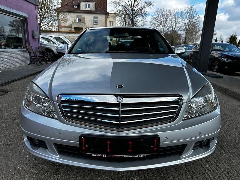 Gebraucht Mercedes C180 156 PS (114 kW) 2007 Silber Limousine
