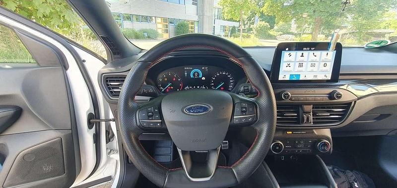 Gebraucht Ford Focus ST-Line 125 PS (91 kW) 2019 Kombi