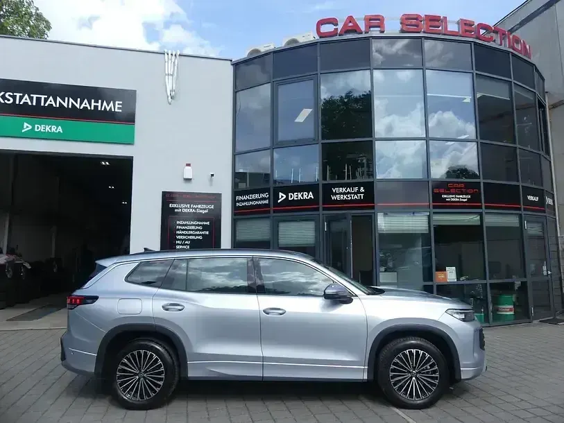 Gebraucht VW Tayron Life 150 PS (110 kW) 2025 Silber SUV