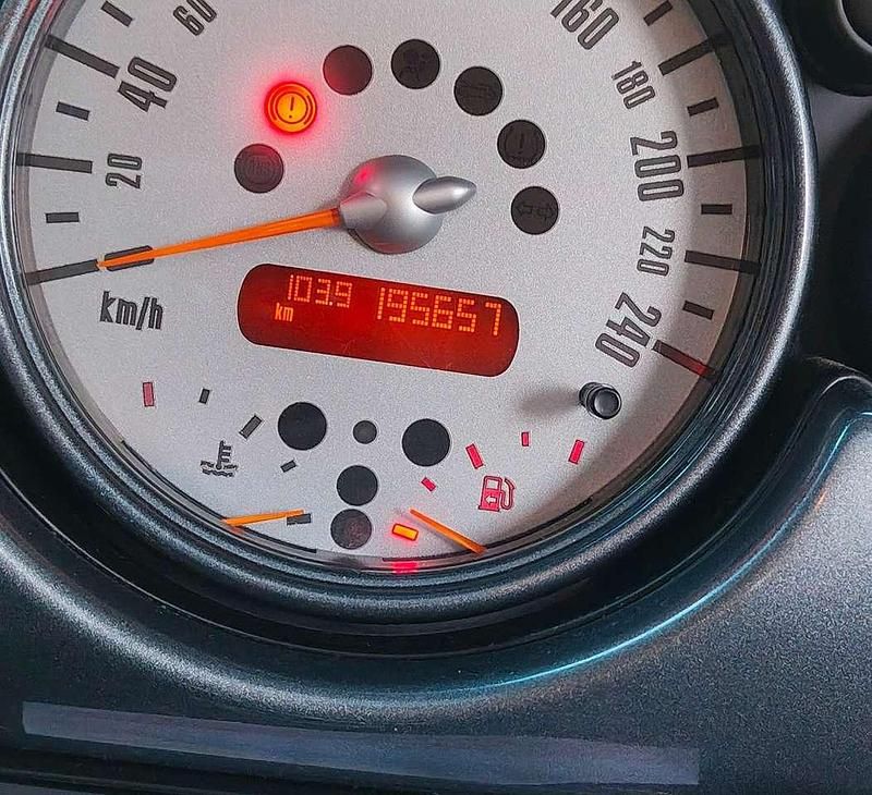 Second-hand Mini Cooper S 163 CP (119 kW) 2002 Hatchback