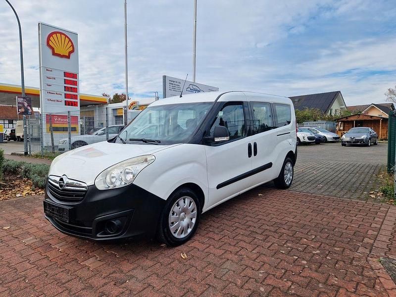 Weiß Gebraucht 2014 Opel Combo Selection Van / Kleinbus | 6.999 € (Etwas zu teuer) - Bild 1/4