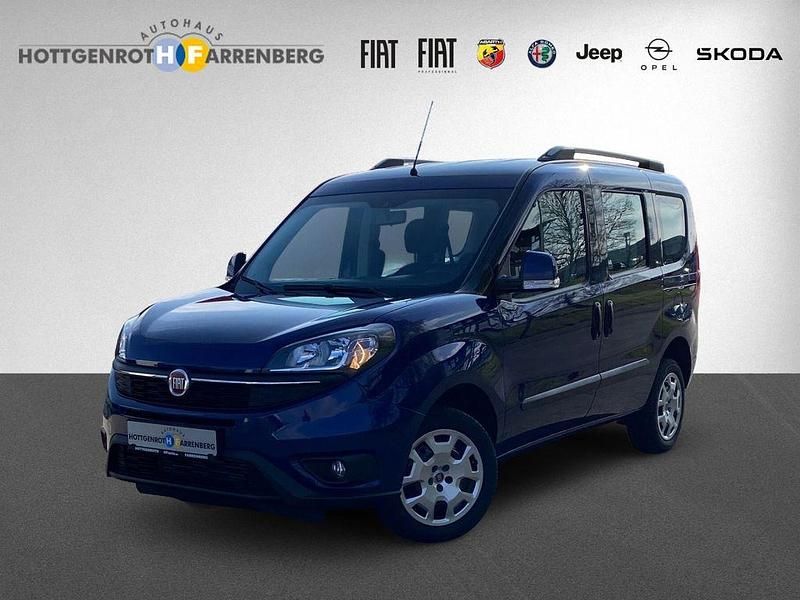 Gebraucht Fiat Doblò 120 PS (88 kW) 2019 Blau Van / Kleinbus