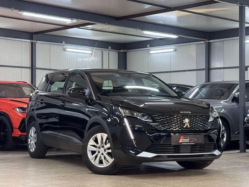 Schwarz Gebraucht 2021 Peugeot 5008 Business-Line Van / Kleinbus | 19.890 € (Guter Preis) - Bild 1/4