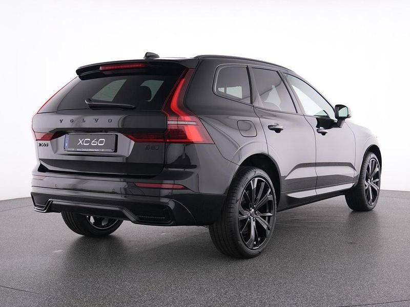 Gebraucht Volvo XC60 Plus 251 PS (184 kW) 2025 Schwarz SUV
