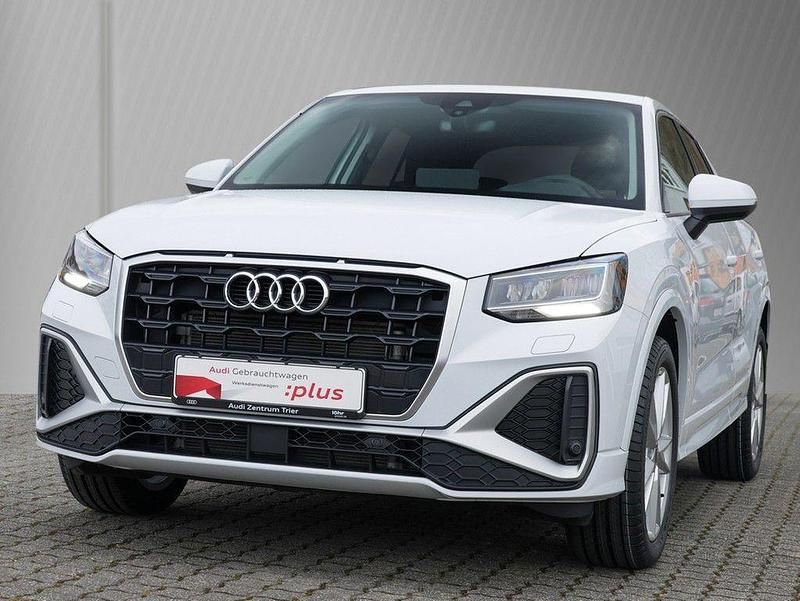 Gebraucht Audi Q2 S-Line 150 PS (110 kW) 2025 Gletscherweiß metallic SUV